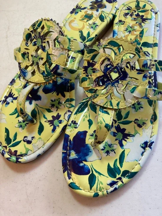 Circus by Sam Edelman Yellow Floral Cutout Medallion Slide Sandals - Picture 1 of 6
